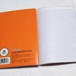 CUADERNO ENGRAPADO DE 80 HOJAS 5MM CUADROS PEQUEÑOS.